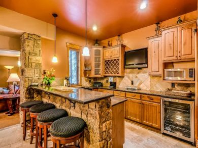 Breakfast Counter